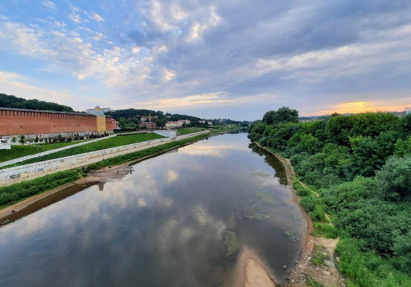 Smolenskaya Krepostnaya Stena, Russia